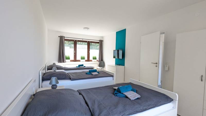 Apartment mit 4 Zimmern und 9 Einzelbetten und 2 eigenen Bädern